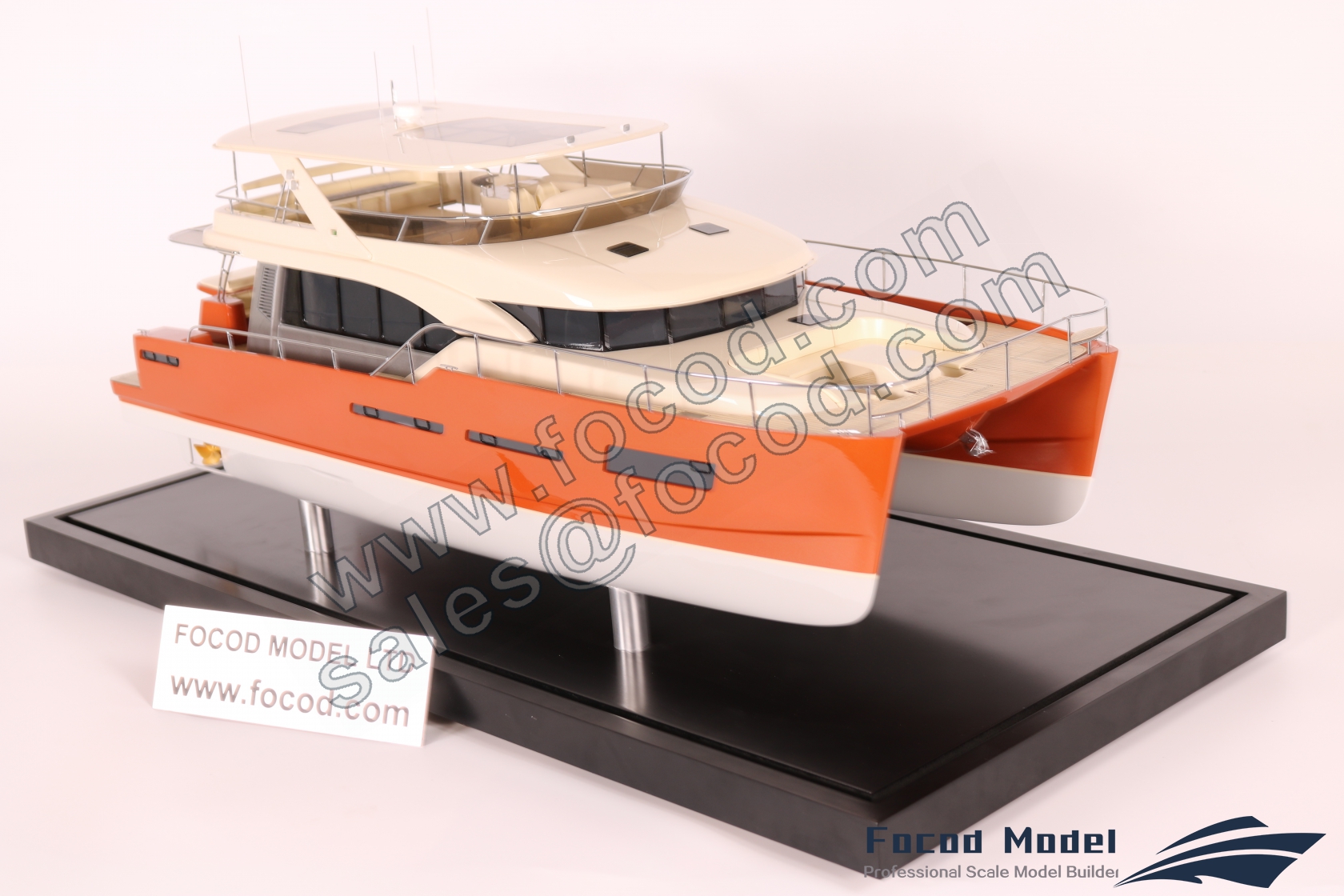custom made model of 21.3米双体游艇